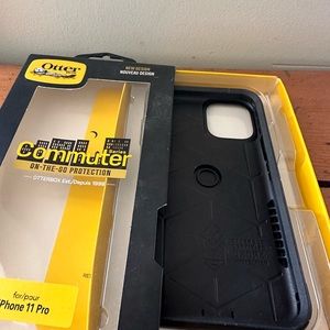OtterBox  commuter pro I phone 11 new NIB